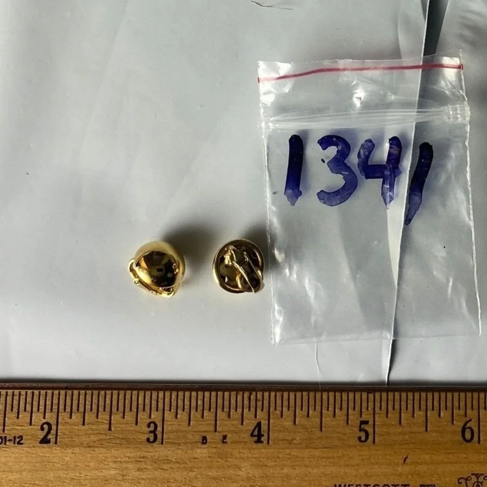 Lot of 2 Gold Tone Buttons‎ Vintage Style
